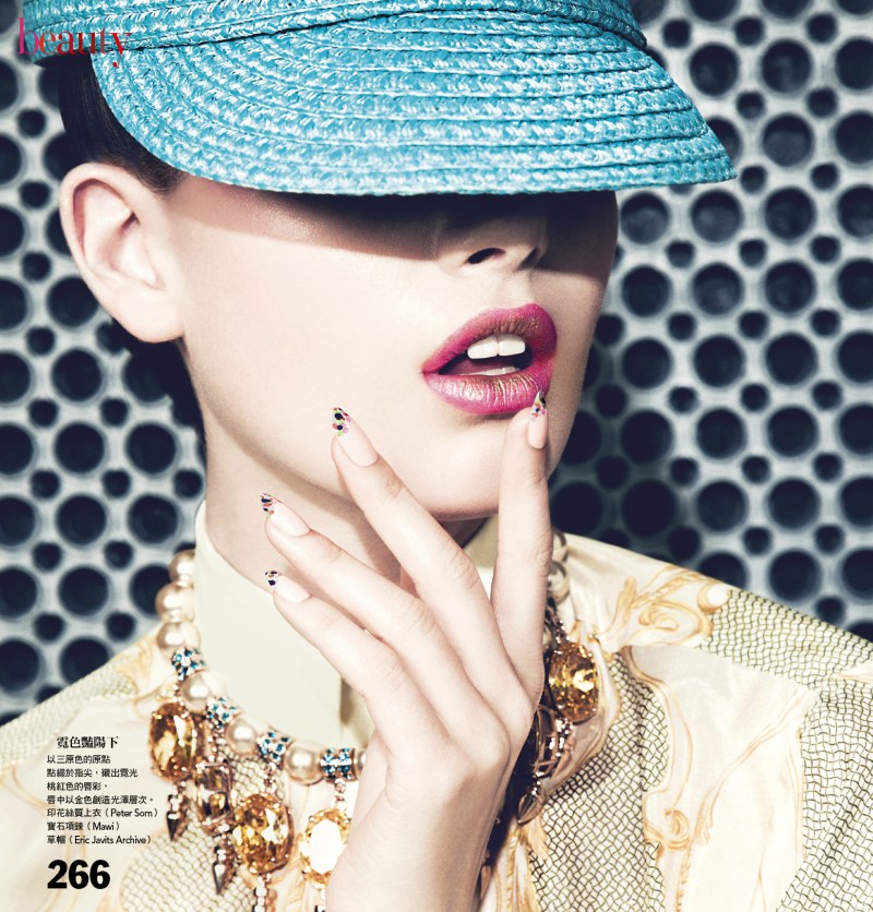 Vogue Thailand : Beauty Pointillism 